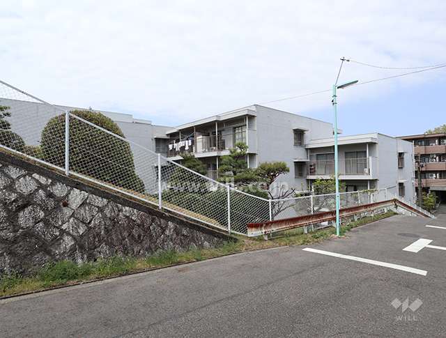 池上住宅の外観（南東側から）