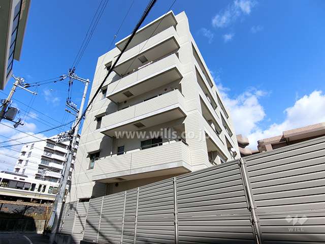 エヌヴィ本山田中町の外観（南西側から）
