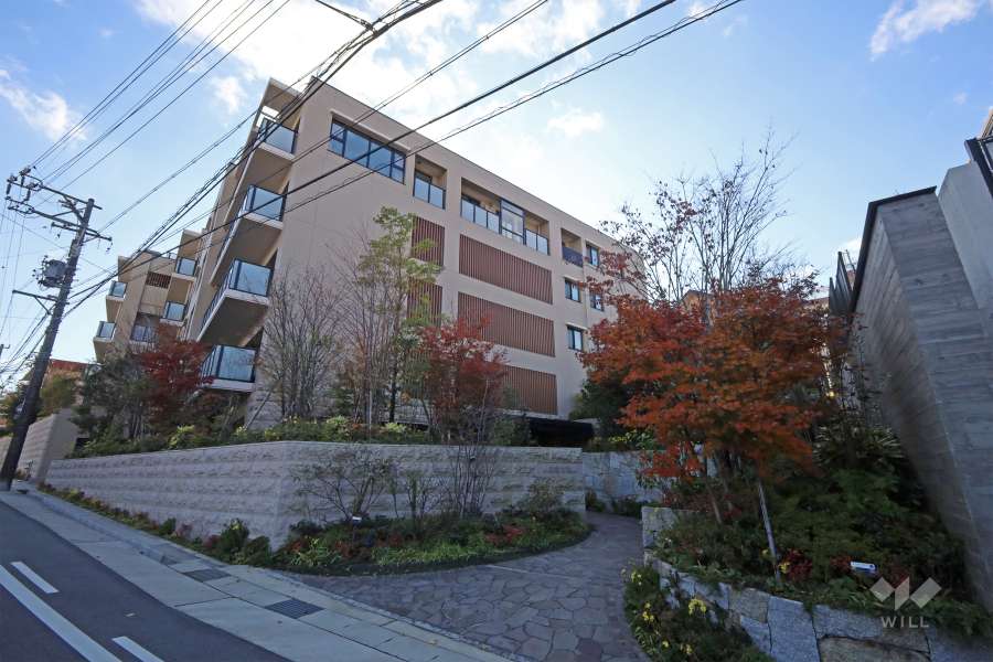 グランドメゾン東山ザ・テラスの外観（北東側から）