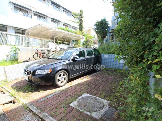 敷地内駐車場（屋外平面式）