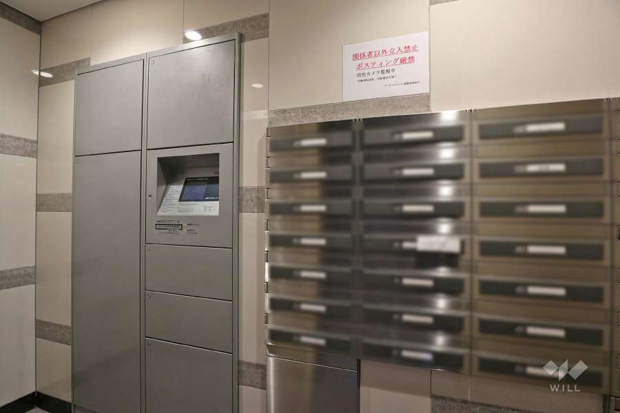 宅配ボックスと共用ポスト