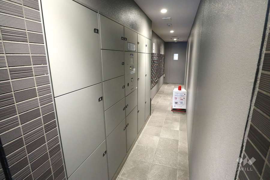 宅配ボックスと共用ポスト