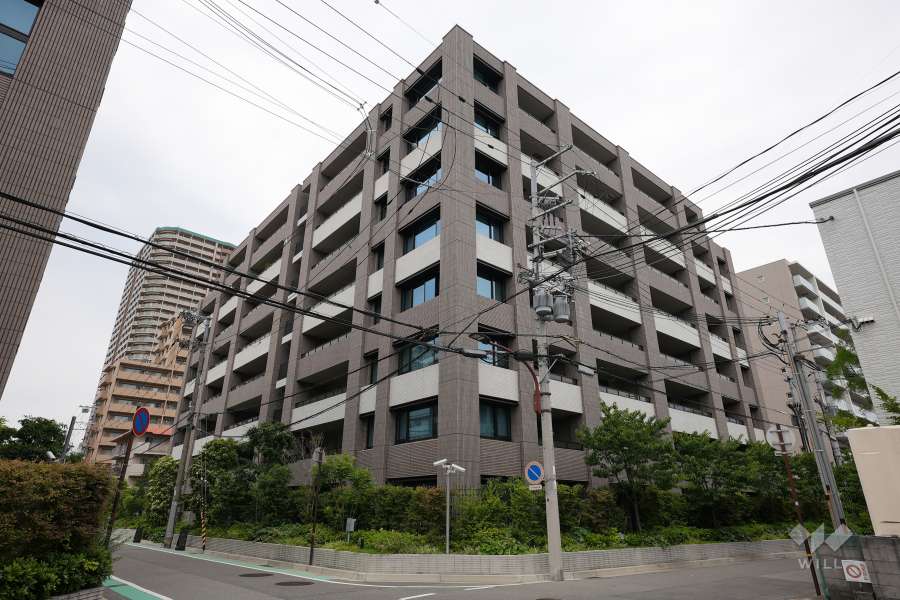 ジオ西宮北口ザ・クレールの外観（南西側から）