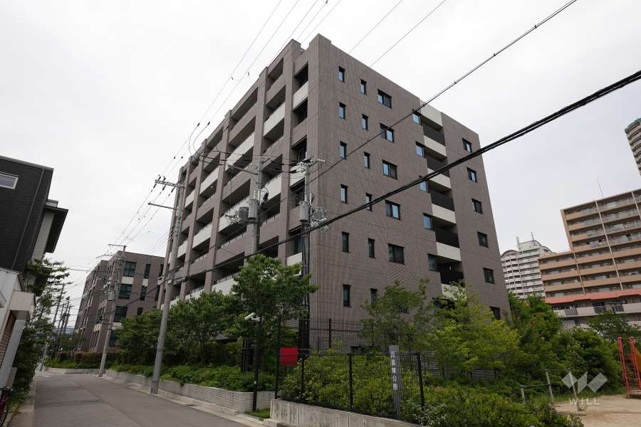 ジオ西宮北口ザ・クレールの外観（南東側から）