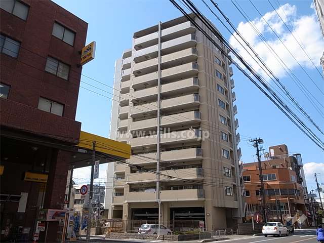 プレステージ豊中桜塚レーヴエッセの外観（南東側から）