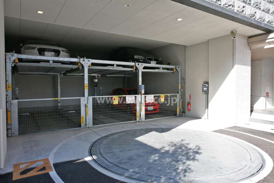敷地内駐車場(機械式)