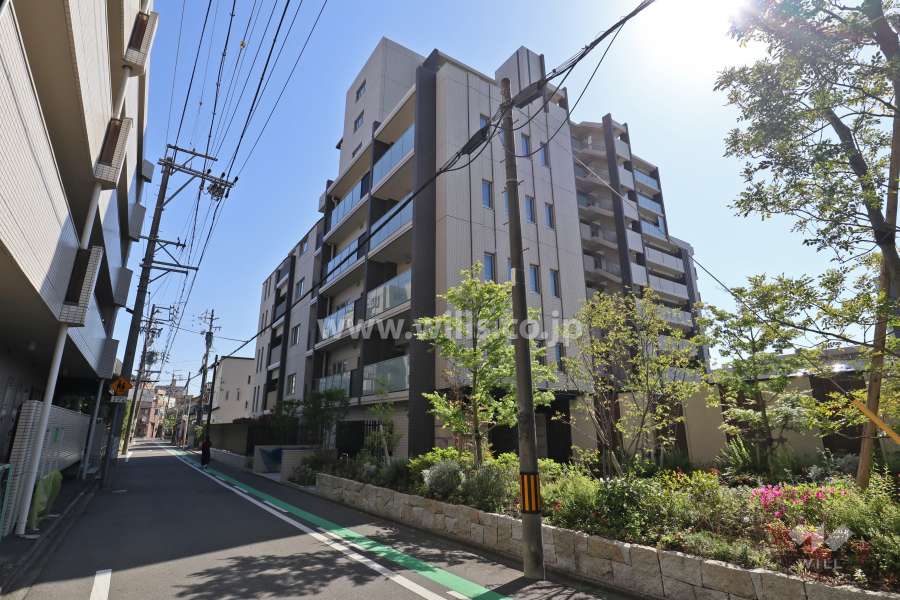 プラウド東白壁の外観（北東側から）