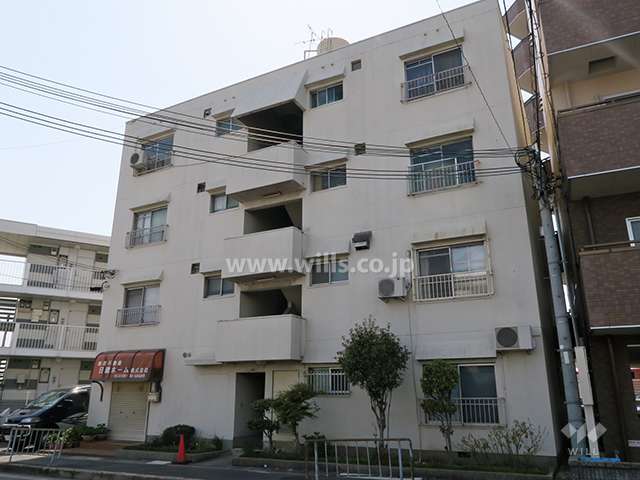 栗田マンションの外観（北東側から）