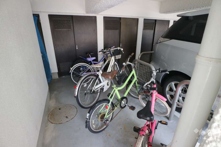 駐輪場