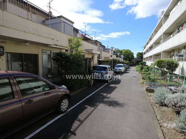 敷地内駐車場（屋外平面式）