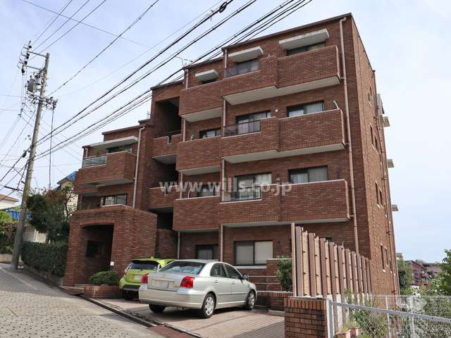 グランドメゾン丘上の外観(北西側から)