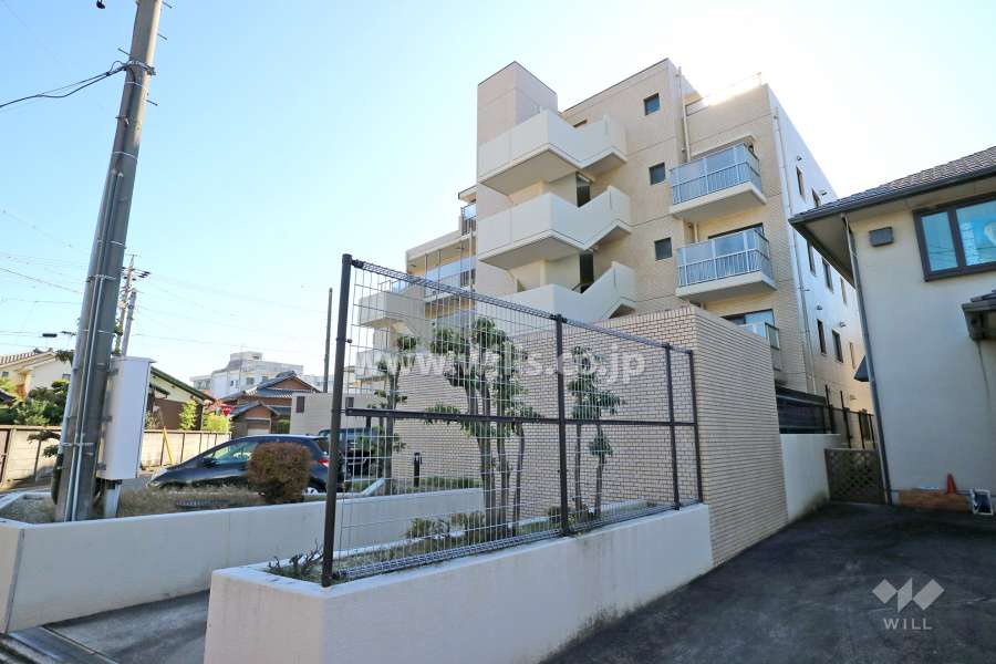 グランドメゾン上野公園の外観（北西側から２）