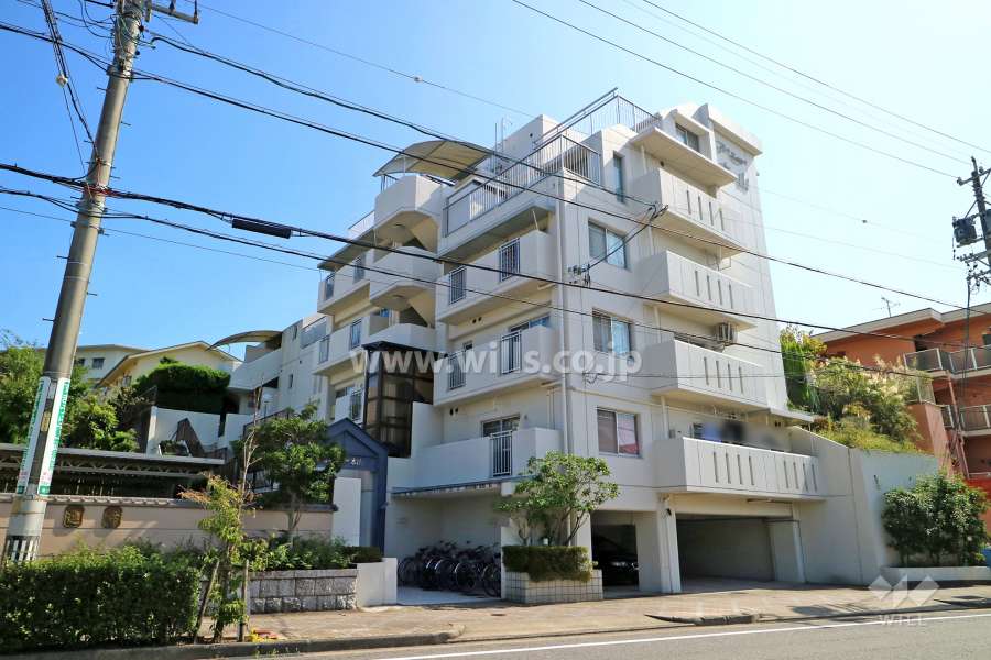 アベニュー本山の外観（北西側から）