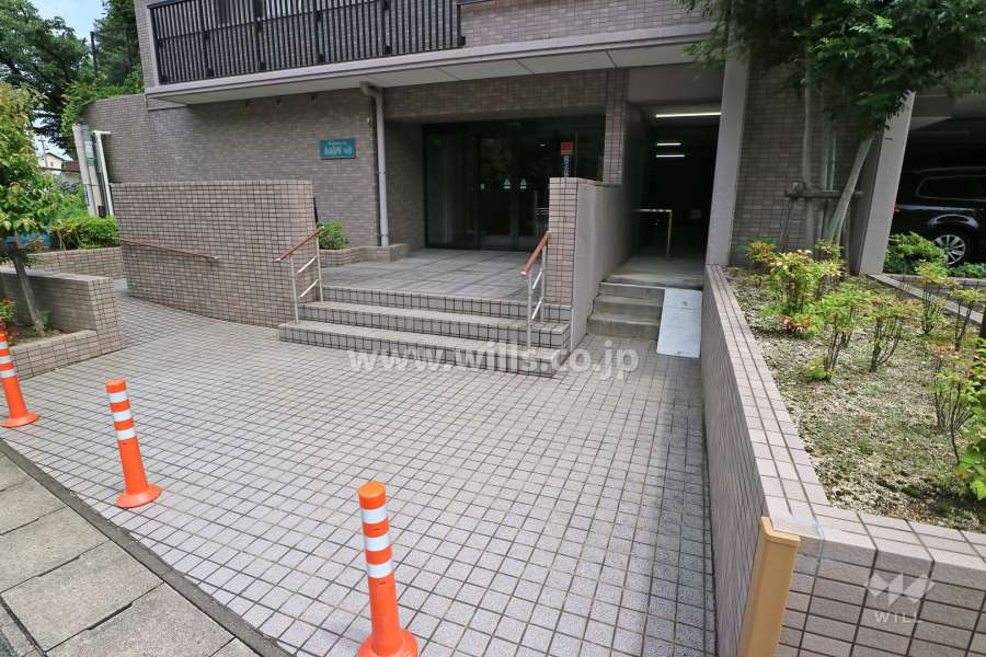 エントランスアプローチ