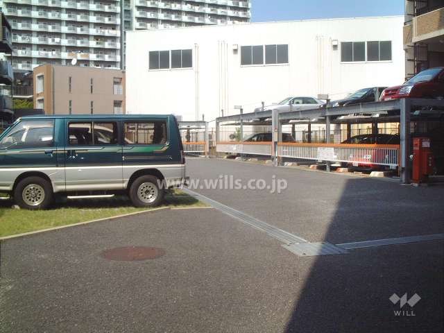 駐車場入口