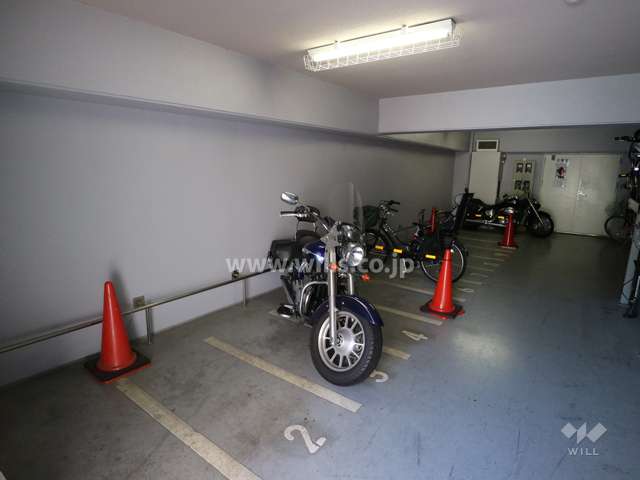 バイク置場