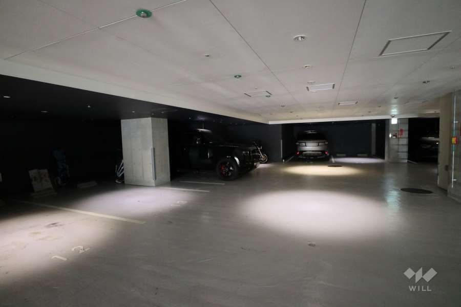 敷地内駐車場(屋内平面式)