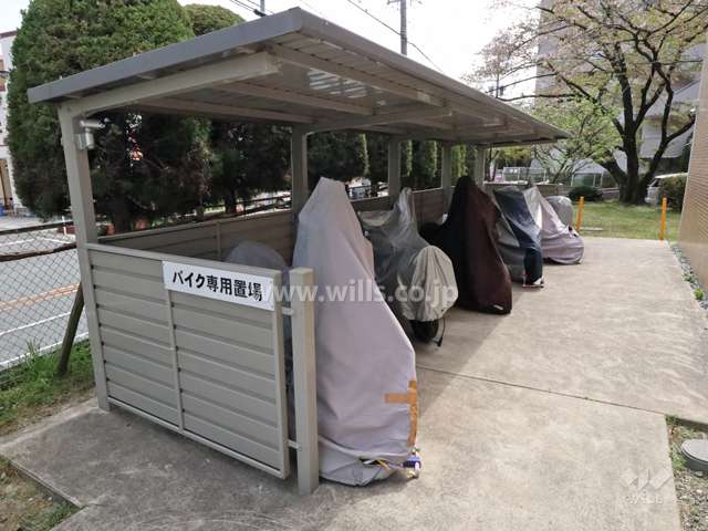 バイク置場