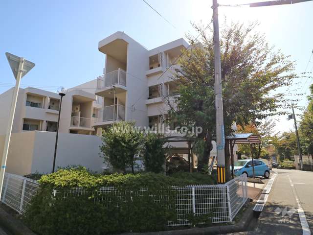 豊中豊松園ハイツＥ棟の外観(北西側から)