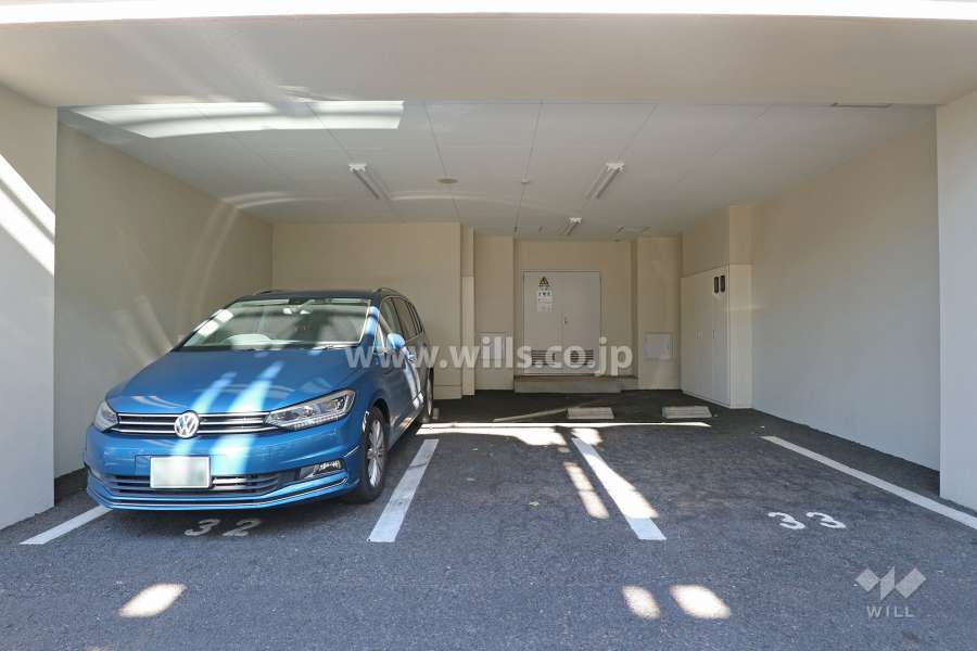 敷地内駐車場（屋内平面式）