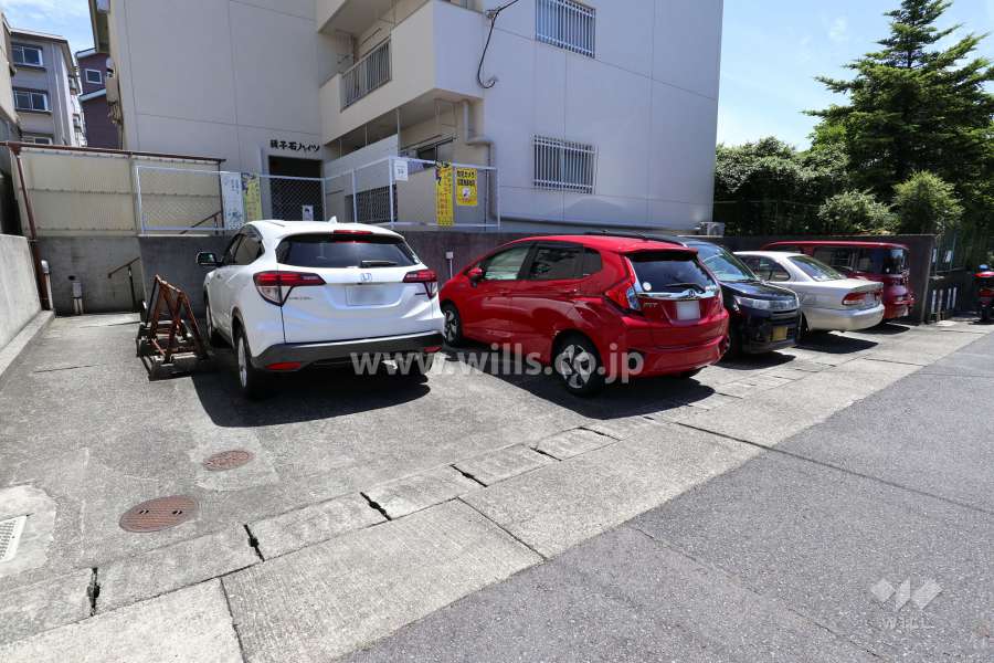 敷地内駐車場（屋外平面式）