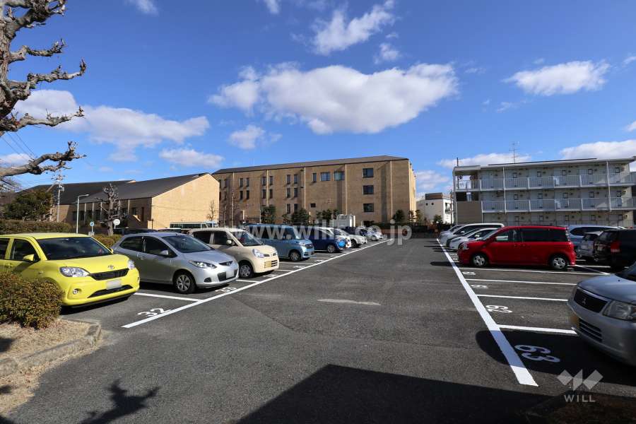 敷地内駐車場（屋外平面式）