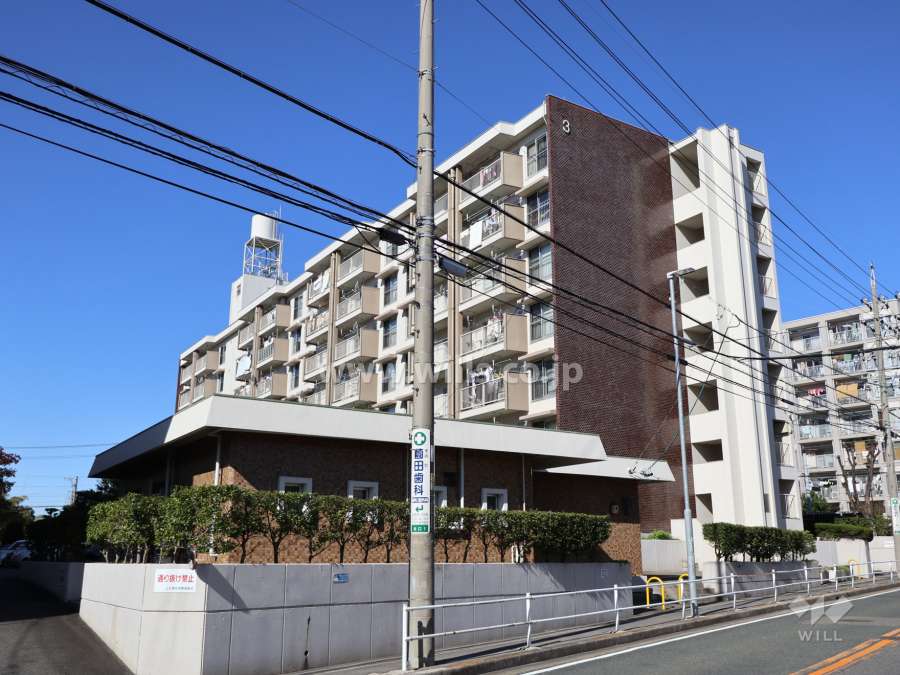 上社南住宅3号棟の外観(南東方向から)