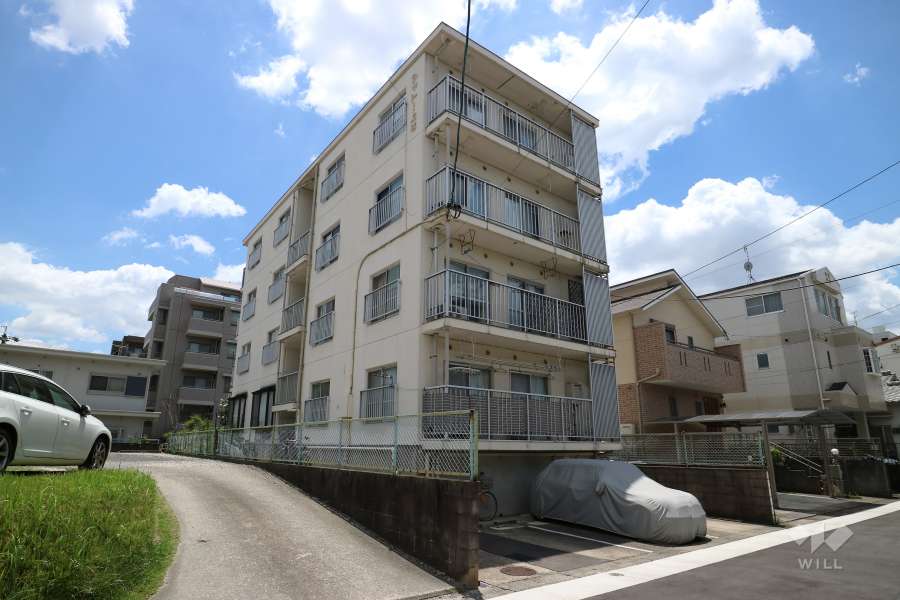 シャトー上社の外観（北東側から）