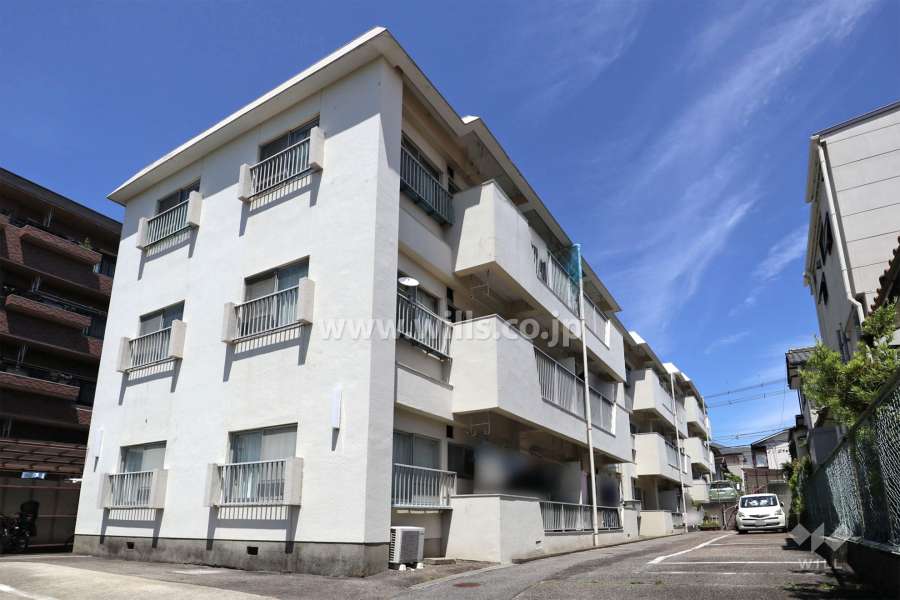 第2香流マンション（猪高台）の外観（北西側から）