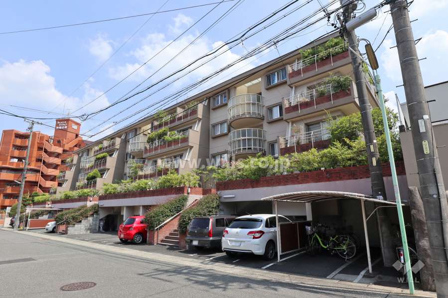第2廻間公園マンションの外観（北西側から）