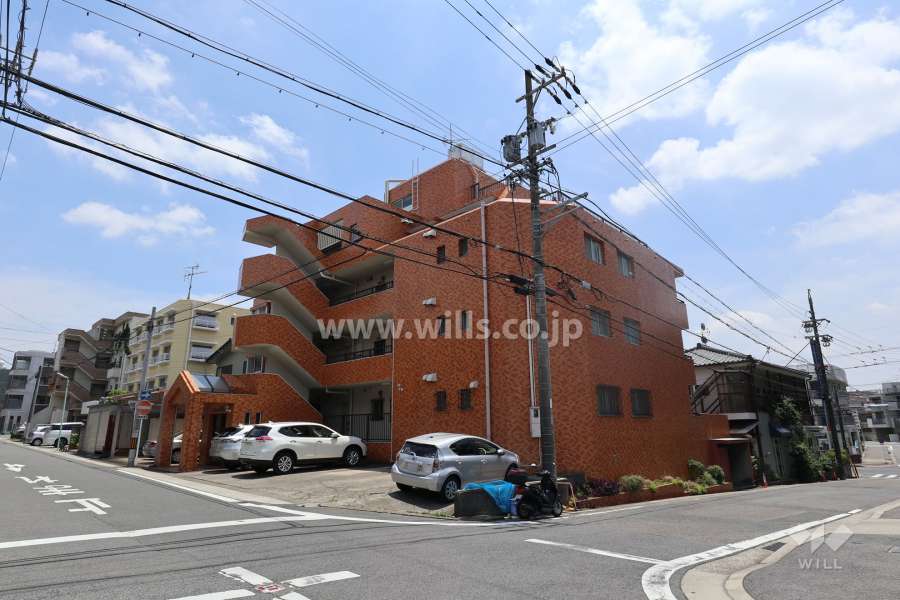赤坂マンション藤ヶ丘の外観（北西側から）