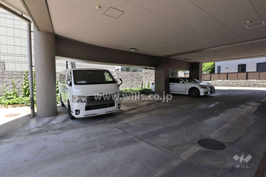 敷地内駐車場（屋内平面式）