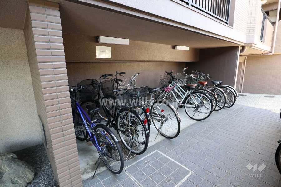 駐輪場