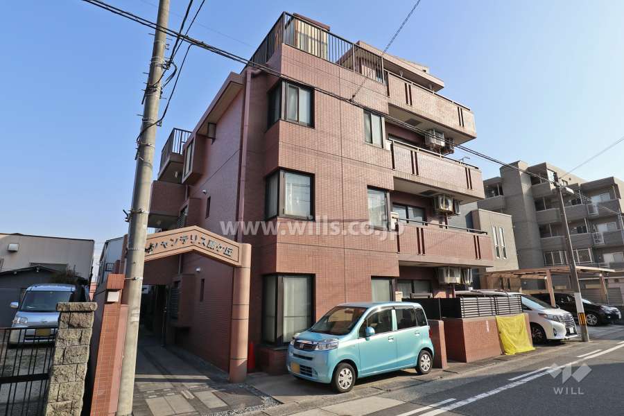 シャンデリス藤が丘の外観（北東側から）