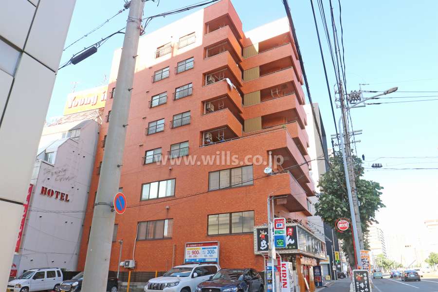 一興ポレール新栄の外観（南側から）