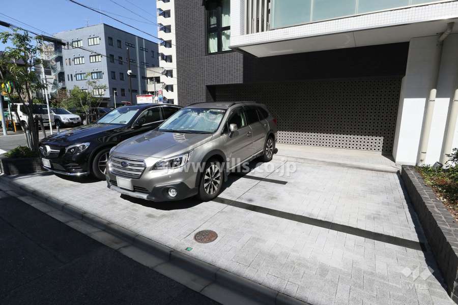 敷地内駐車場（屋外平面式）