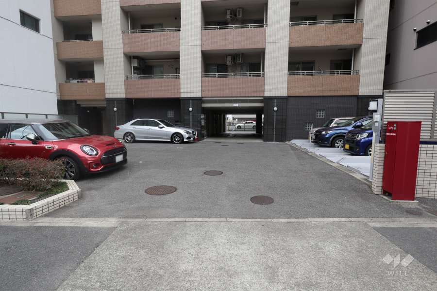 駐車場の出入口