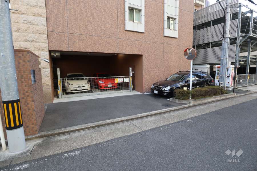 敷地内駐車場（屋内機械式・屋外平面式）