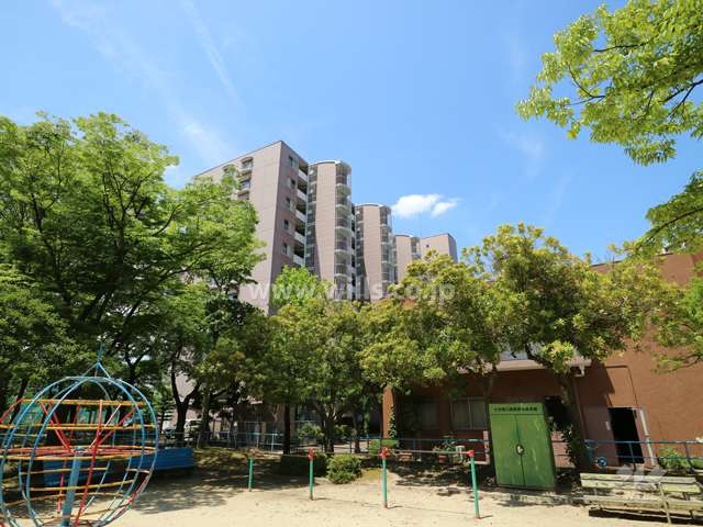 矢田川パークハウスA棟の外観（北東側から）