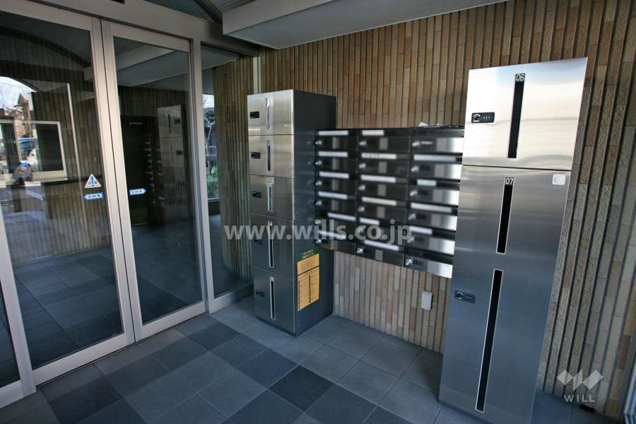 宅配ボックスと共用ポスト