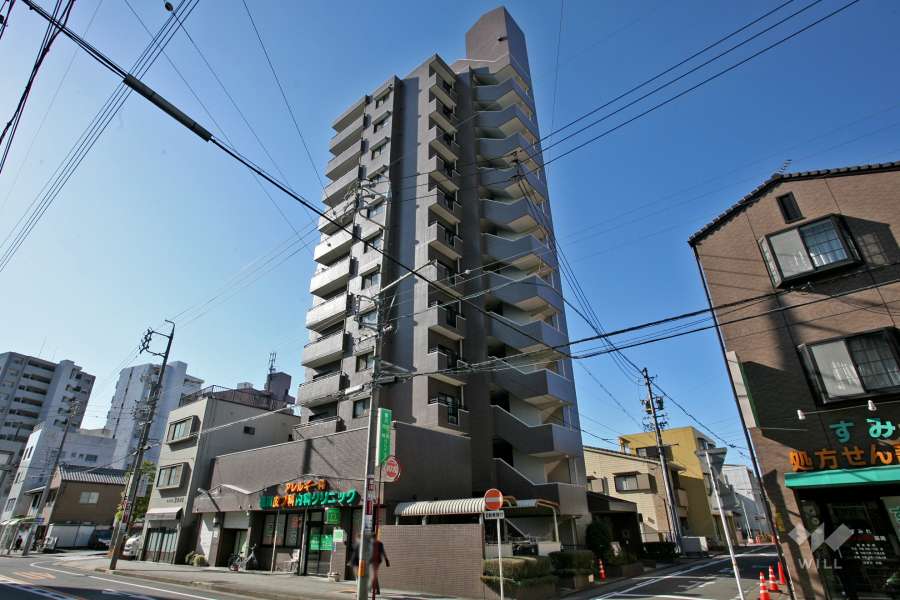 プライムガーデン徳川の外観（東側から）