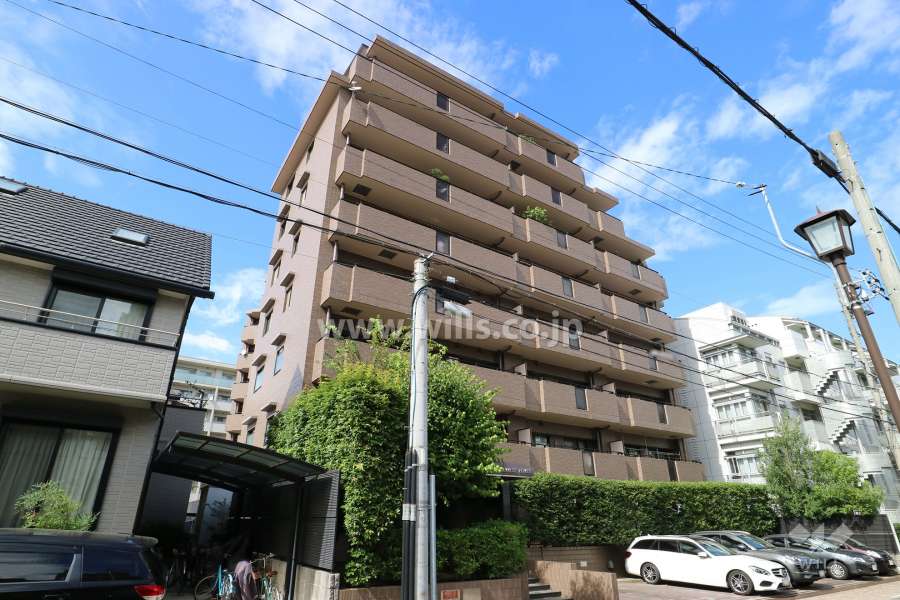 藤和主税町ホームズの外観（南西側から）