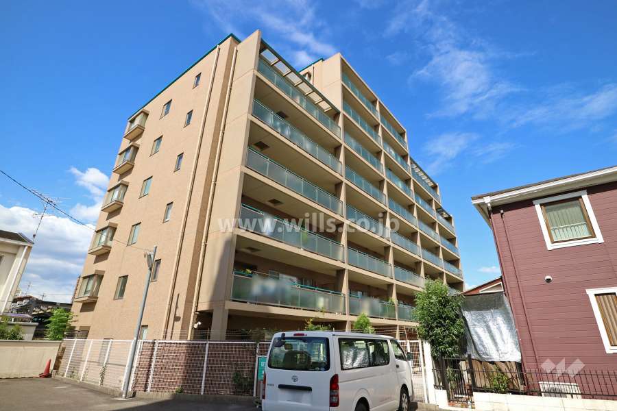 白壁町シティハウスの外観（南西側から）