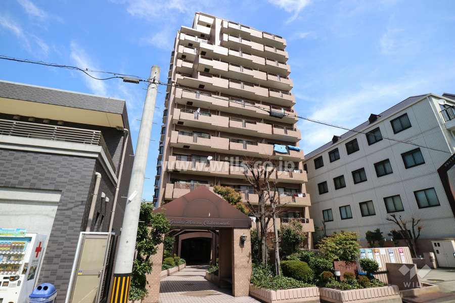 グランドメゾン主税町の外観（南西側から）
