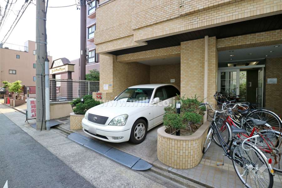 敷地内駐車場（屋外平面式）