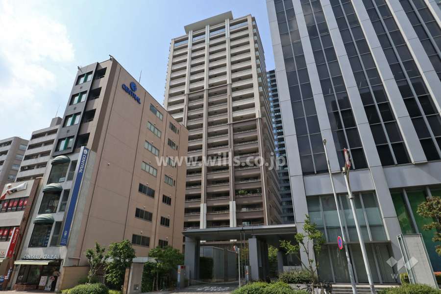 プラウドタワー久屋大通の外観（南東側から）