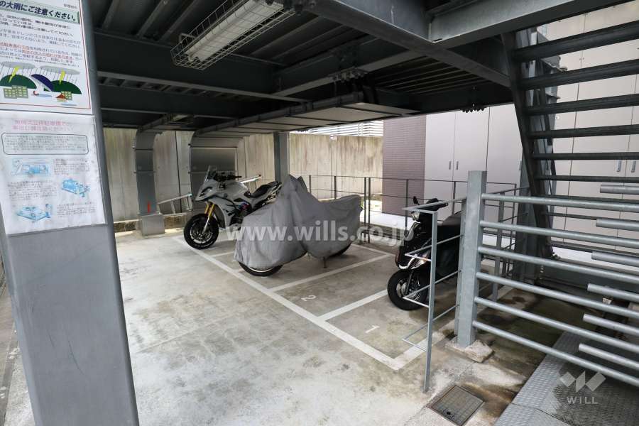 バイク置場