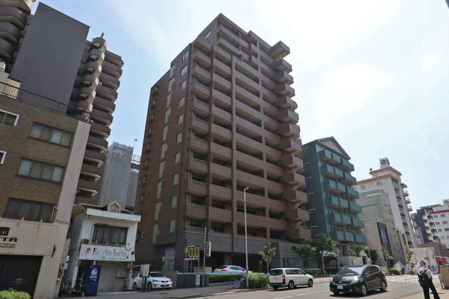 アイルシティ泉一丁目の外観（北東側から）