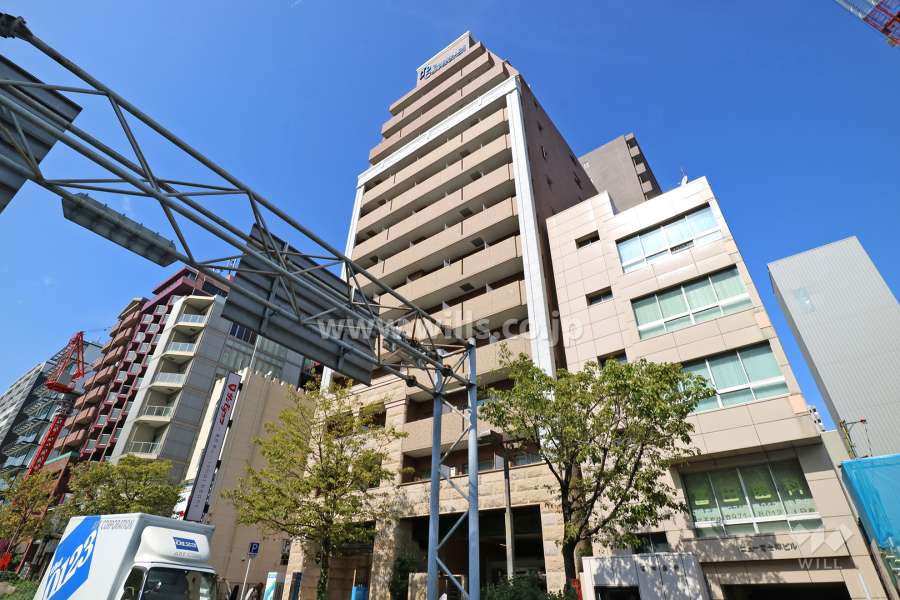 プレサンス桜通アベニューの外観（南東側から）