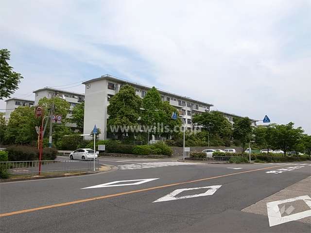 公団新千里北町第二団地の全景